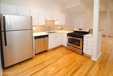 Main picture of 711 N Hoyne Ave