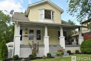 Main picture of 6868 Beechmont Ave