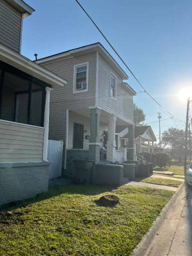 Main picture of 1012 Demmond St