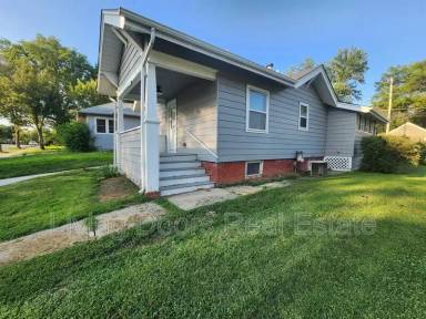 Main picture of 914 N 6th St