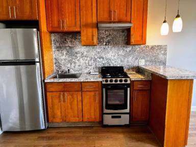 Main picture of 45 Surrey Ct