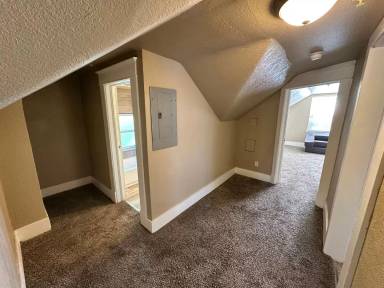 Main picture of 719 Asp Ave