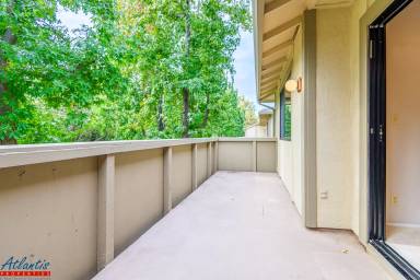Main picture of 1120 N Abbott Ave