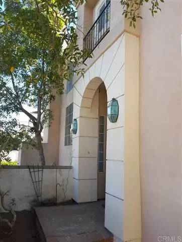 Main picture of 5141 Renaissance Ave