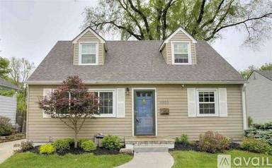 Main picture of 6533 Pinkney St