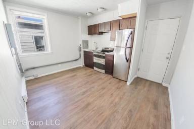 Main picture of 101 W Susquehanna St