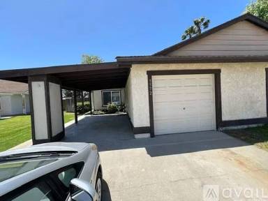 Main picture of 5372 Hidalgo St