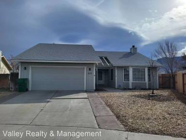 Main picture of 273 Woodlake Cir