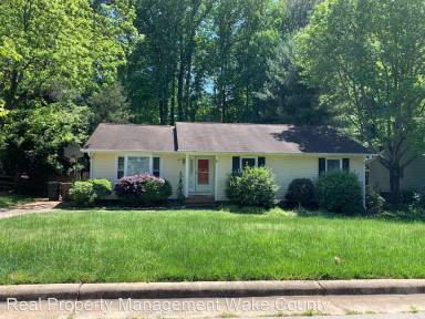 Main picture of 207 Trillingham Ln