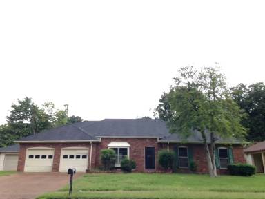 Main picture of 2763 Curtis St