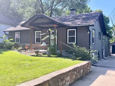 Main picture of 11307 E Peery St