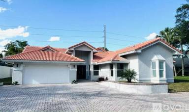 Main picture of 1341 W Royal Palm Rd