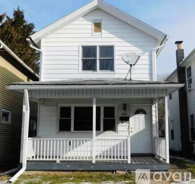 Main picture of 12 Curtis St