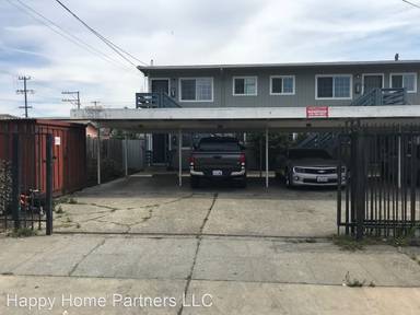 Main picture of 320 S 3rd St