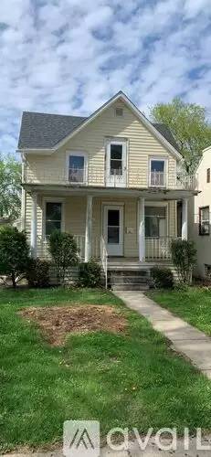Main picture of 114 W Rice St