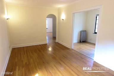 Main picture of 2108 W Ainslie St