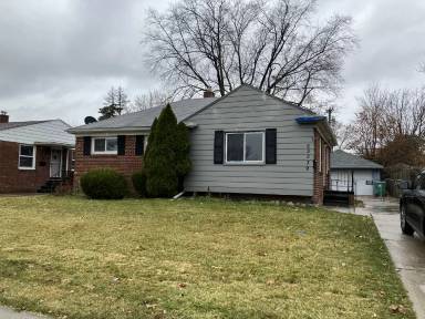 Main picture of 23339 Roxana Ave