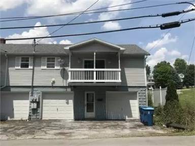 Main picture of 105 Morrison St
