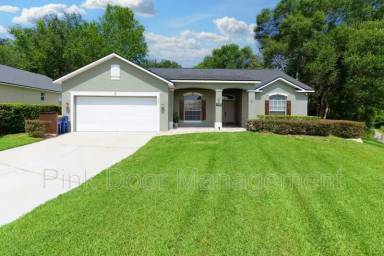 Main picture of 829 High Pointe Cir