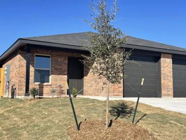 Main picture of 1816 Ponca Trce