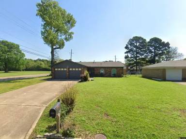 Main picture of 4908 Fernwood Dr