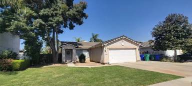 Main picture of 1838 La Vida Ave