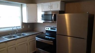 Main picture of 2219 E 75th St