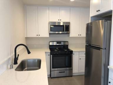 Main picture of 3935 Mississippi St
