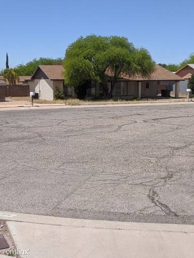 Main picture of 6271 N Thyme Pl