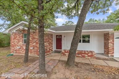 Main picture of 1220 Westover St