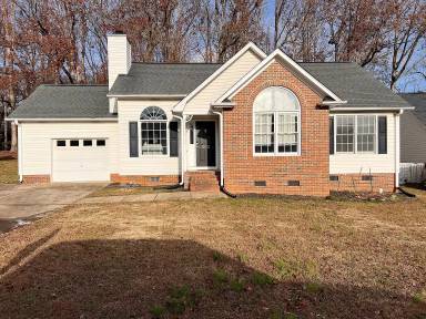 Main picture of 603 Lake Lennox Dr