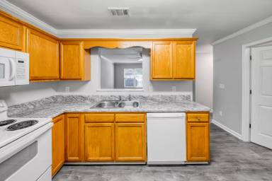 Main picture of Huntington Apartment Homes II