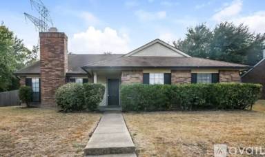 Main picture of 1028 Eagle Dr