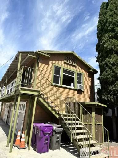 Main picture of 1021 Chestnut Ave
