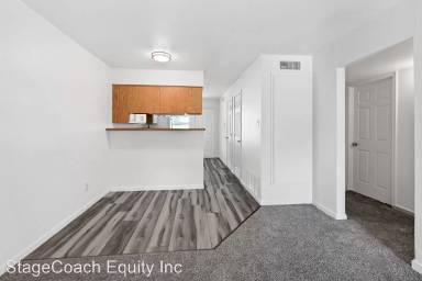 Main picture of 100 Lamar St