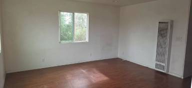 Main picture of 1122 W 93rd St