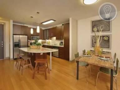 Main picture of 817 W 5th St