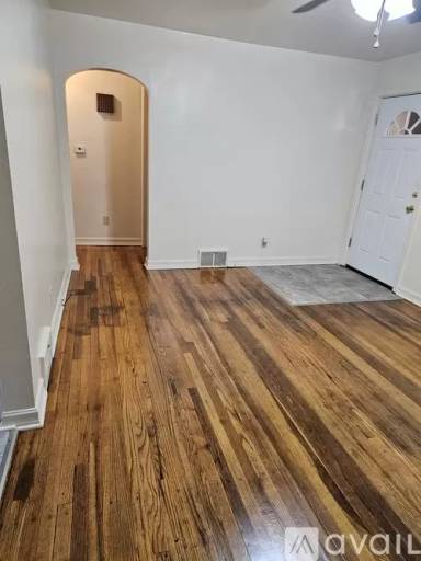 Main picture of 422 W Ildereen St