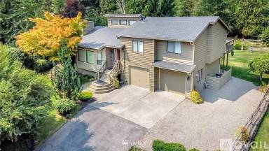 Main picture of 25401 212th Pl SE
