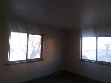 Main picture of 9131 W Congress St