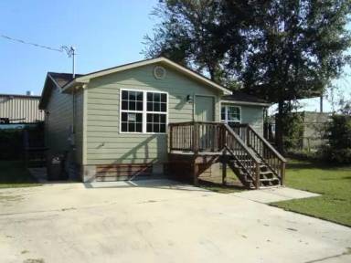 Main picture of 1106 12th Pl