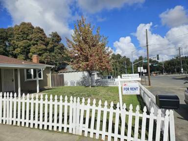 Main picture of 7323 Melva St