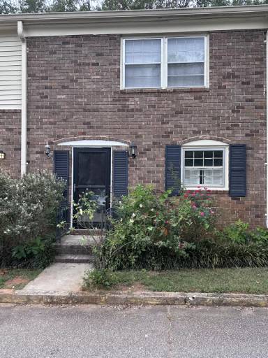 Main picture of 185 Eaglewood Way