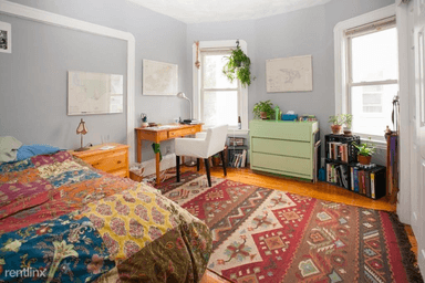 Main picture of 49 Porter St