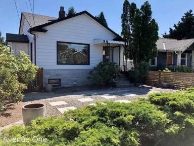 Main picture of 8024 27th Ave NW