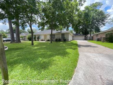 Main picture of 23227 Naples Dr