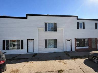 Main picture of 115 S 6th St