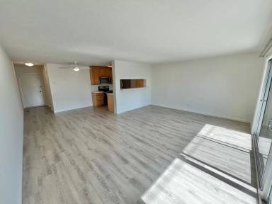 Main picture of 3609 E 2nd St