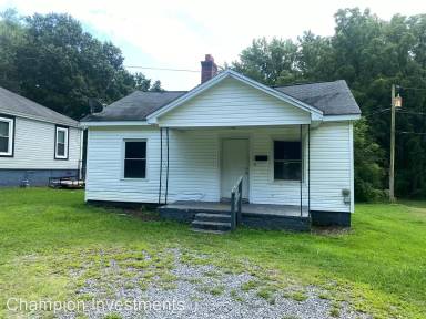 Main picture of 131 McGinnis St