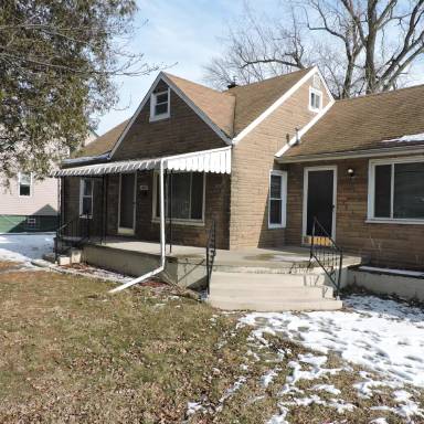 Main picture of 22880 Hayes Ave